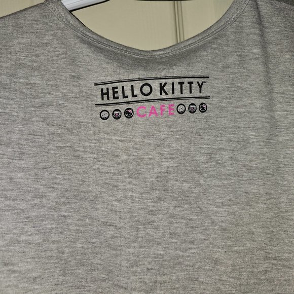 Hello Kitty Cafe Exclusive T-shirt (Large) - Picture 4 of 6